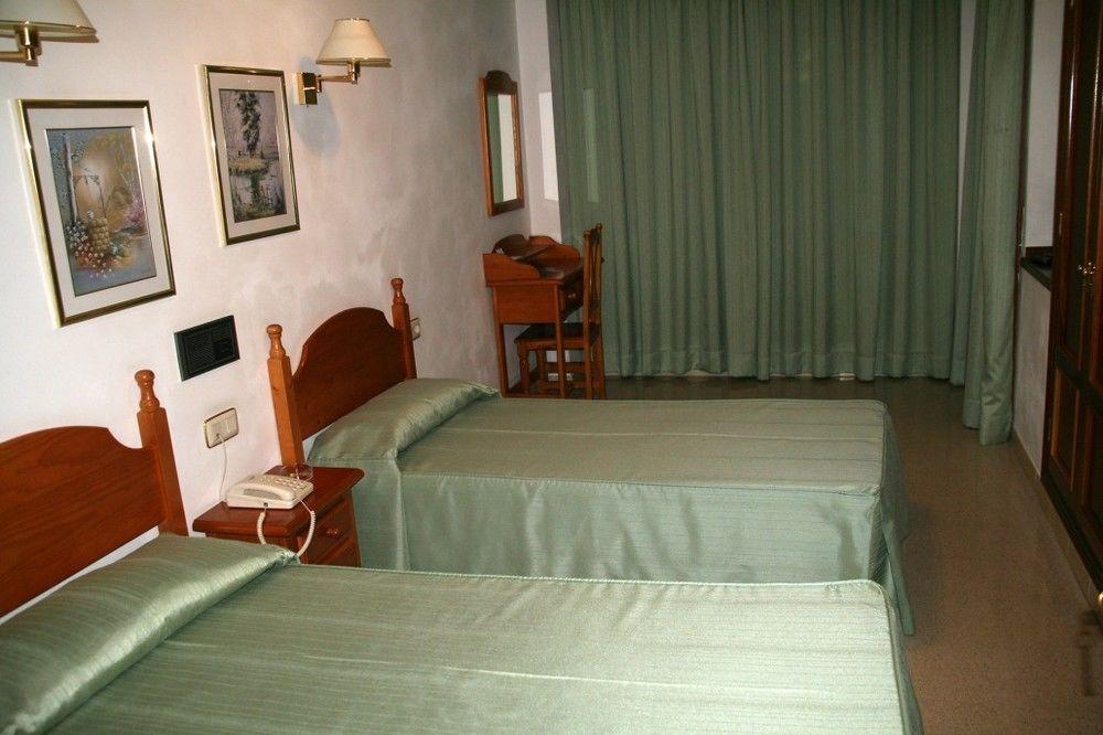 Hotel Puitavaca Рібера-де-Кардос Екстер'єр фото